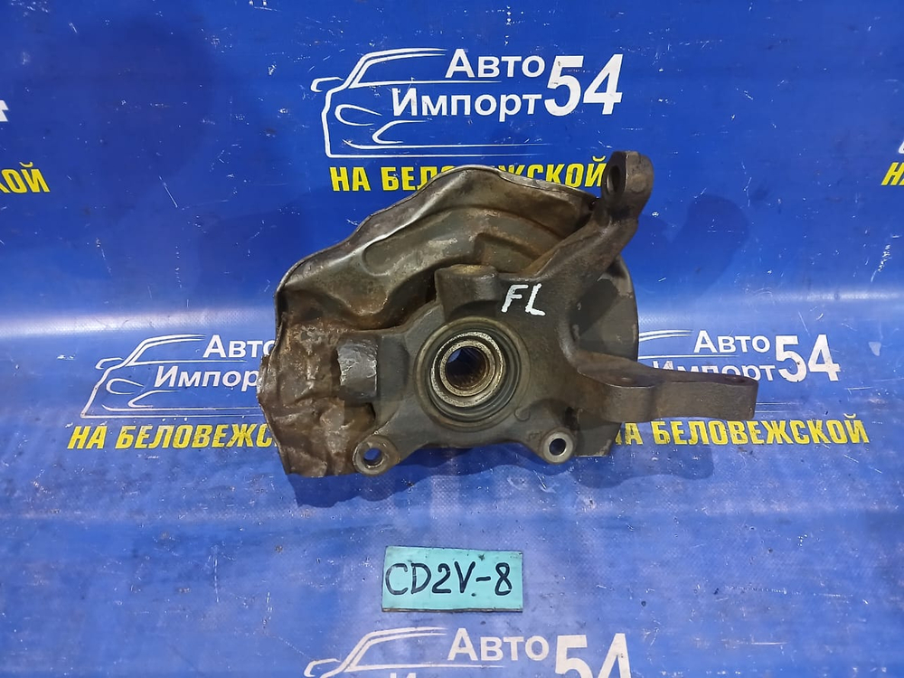 Ступица передняя левая MITSUBISHI LIBERO 2001