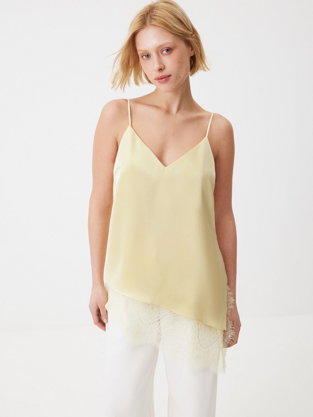 Изысканный топ в бельевом стиле Buttercup