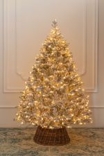 Заснеженная елка с гирляндой «Швейцарская» (Литая хвоя) 240 см / 2,4 м