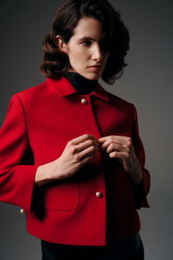 Жакет с пуговицами