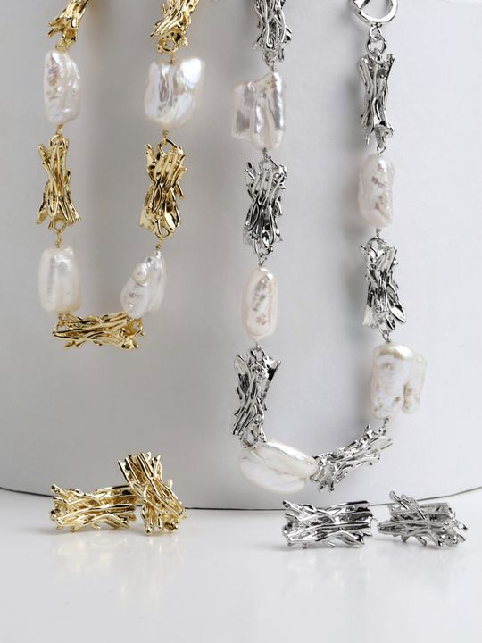 Колье и серьги BOIS