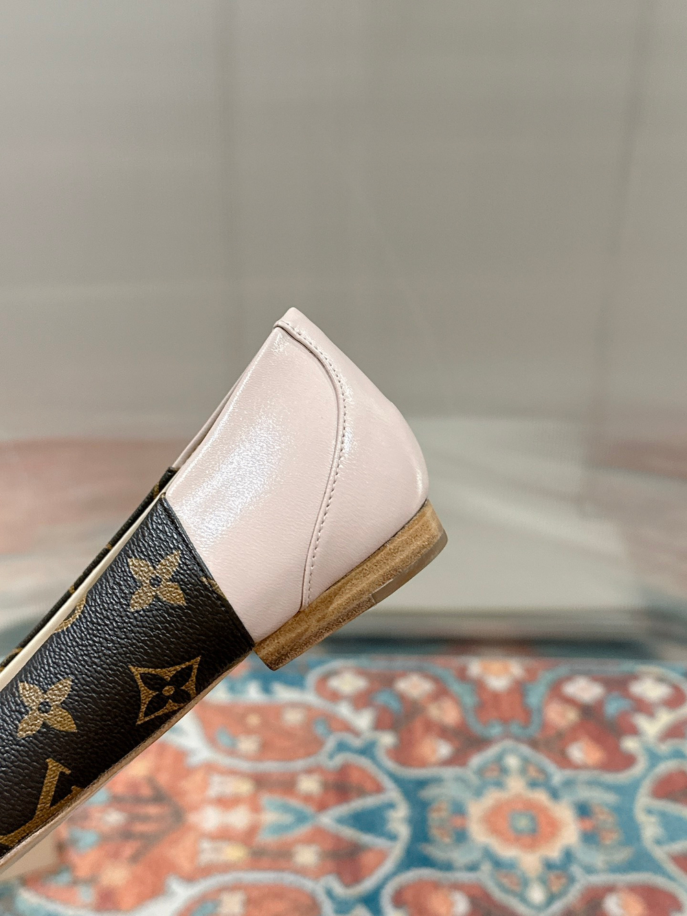 Louis Vuitton Flats (6 colors)