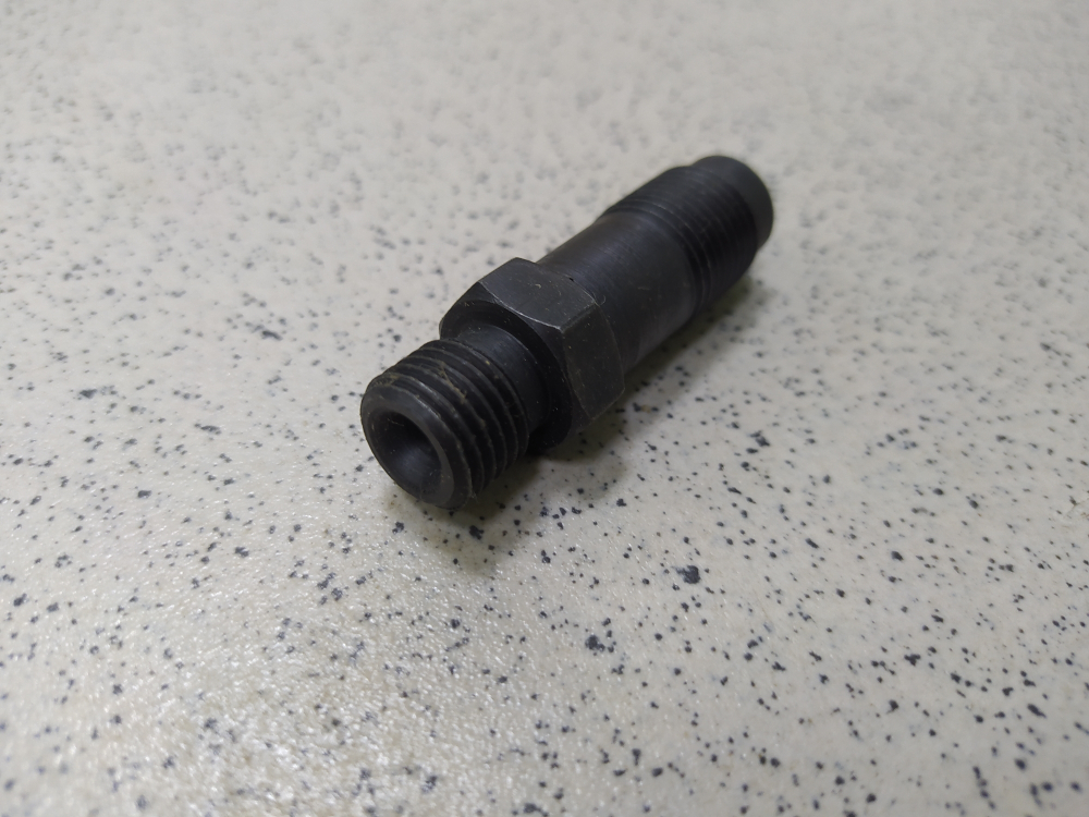 Штуцер форсунки 267.1112154-10