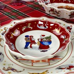 Lenardi 305-184 Салатник 16.5х3,5см НОВЫЙ ГОД в под.уп.(х48)Фарфор