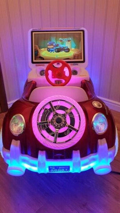 Автомат качалка с видео игрой "Ретромобиль"