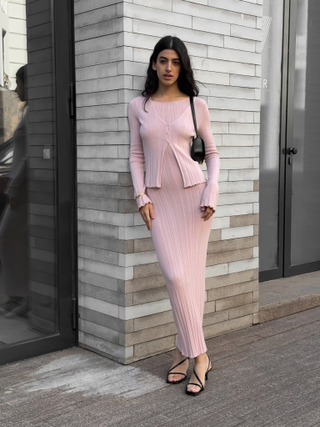 Платье SATI, пудровый