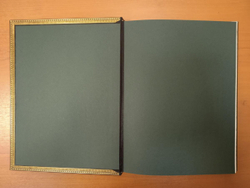 "Танки. Иллюстрированная энциклопедия" Книга подарочная в кожаном переплете