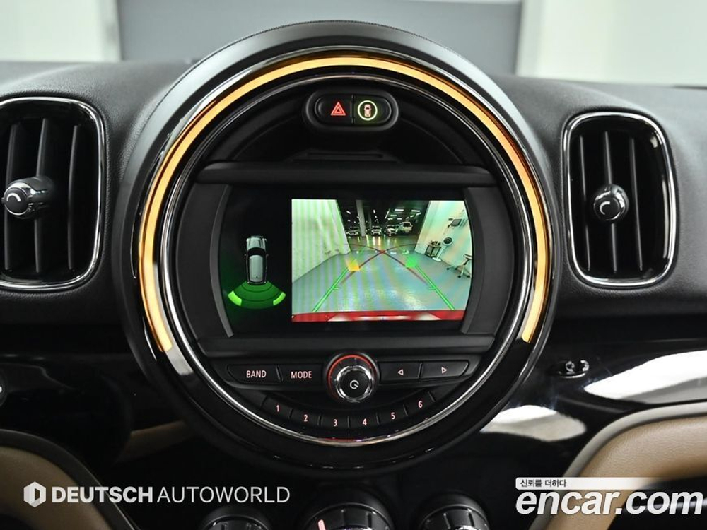 Mini Cooper Countryman Basic (05.2020)
