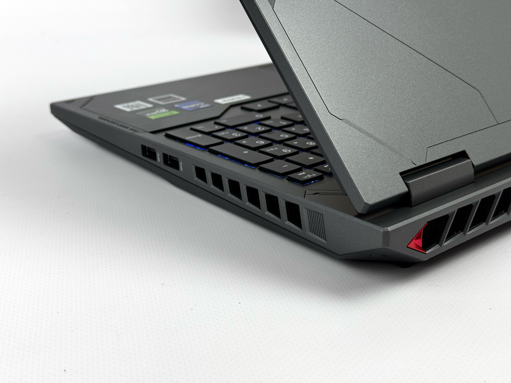 Новый игровой ноутбук Thunderobot i9-13900HX / RTX 4060 8GB / 16GB / 1TB / 2.5K / 240Hz / Win11 / Русско-Английская клавиатура