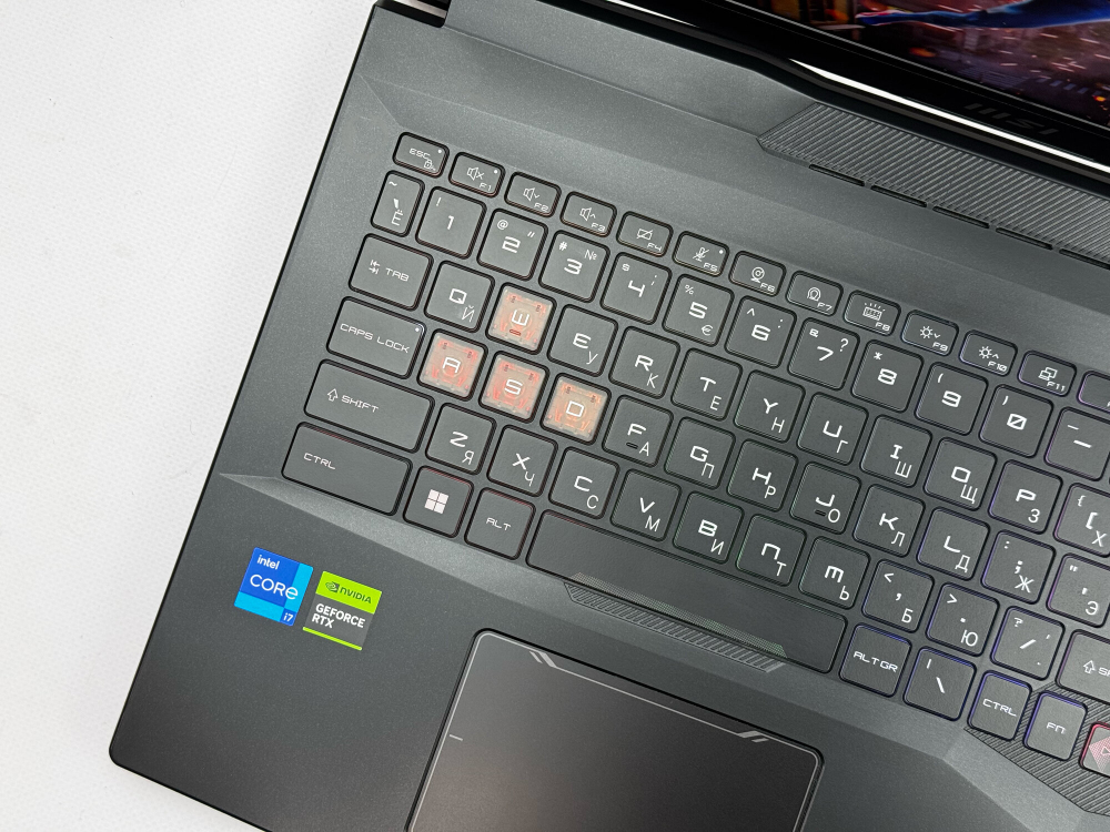 Игровой MSI Pulse i7-13700H / RTX 4070 8GB / 16GB / 1TB / 2.5K / 165Hz / Win11 / Русско-Английская клавиатура