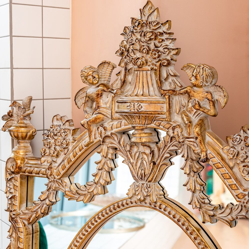 Настенное зеркало Миранда Объект мечты