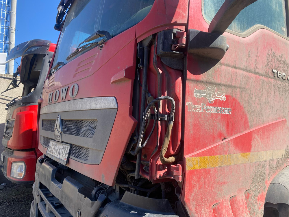 Howo T5G 8x4 Самосвал ZZ3317V386GE1 (Дизельный, 10,5 л, 440 л.с., МТ)