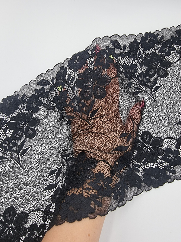 Кружево эластичное черное с блеском КС68 (22 см)