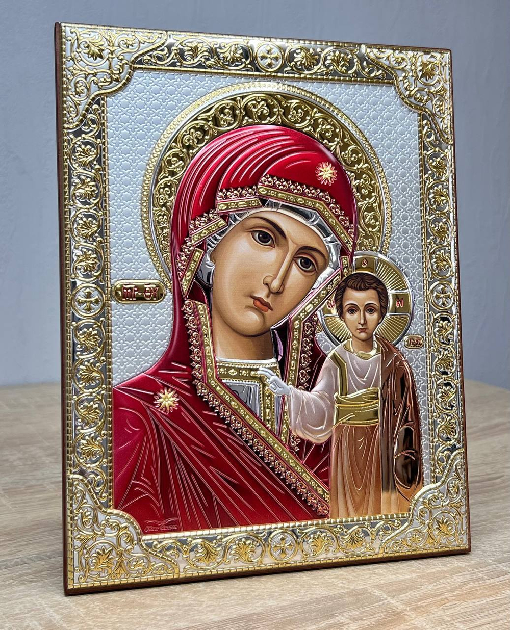Казанская БМ, икона прямоугольная без рамки, красное дерево, эмаль 175х225
