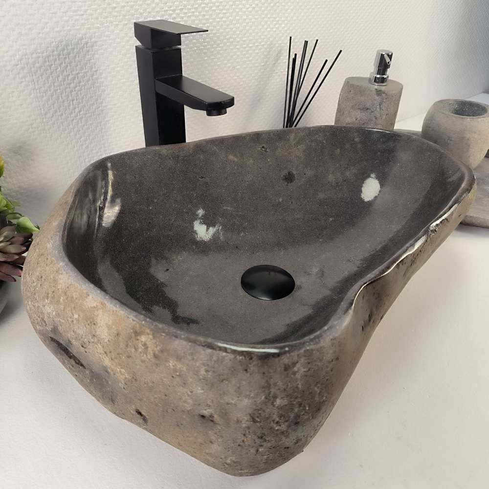 Раковина из речного камня RS-64865 56*41*15 0862