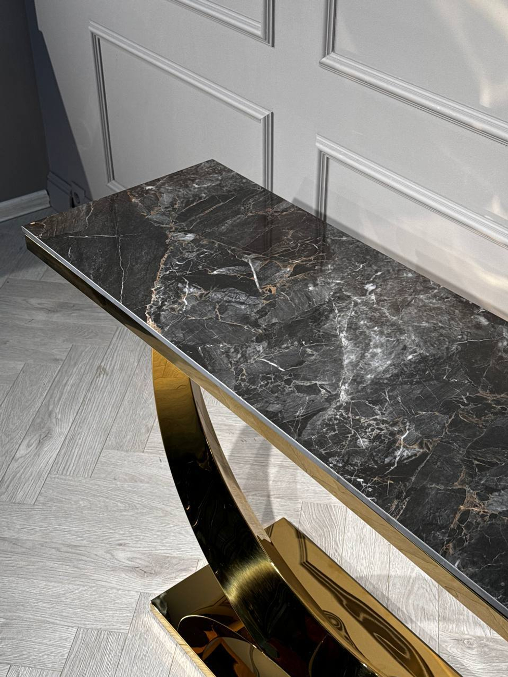 Стол-консоль Ist Casa Прайм, 120х40х78 см, черный мрамор, золотой