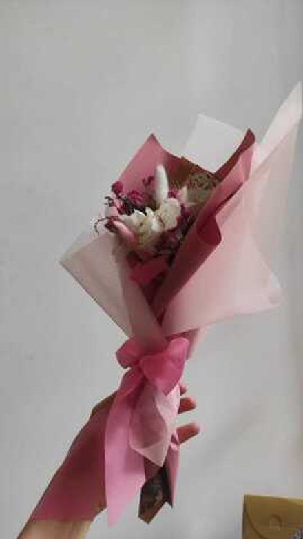 Букет из чая и сухоцветов