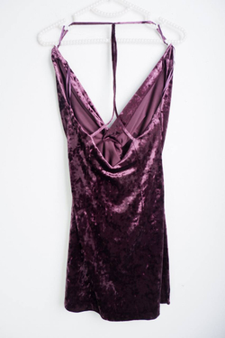 Платье Zara бархатное, маркировка S, визуально 44 размер