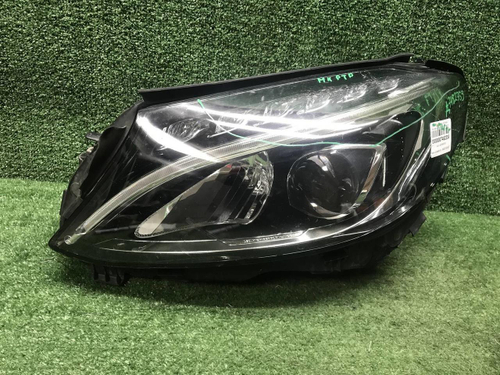 Битая Фара левая Mercedes C W205 (2014-2018) LED