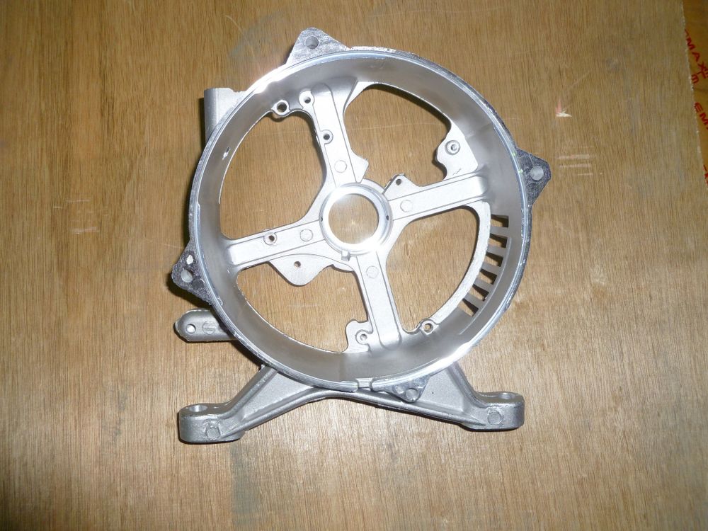 Крышка генератора (под подшипник,лапы) SGG,SDG-5000 (Bracket 188-5)