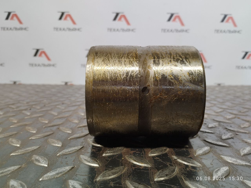 Втулка X114-702092