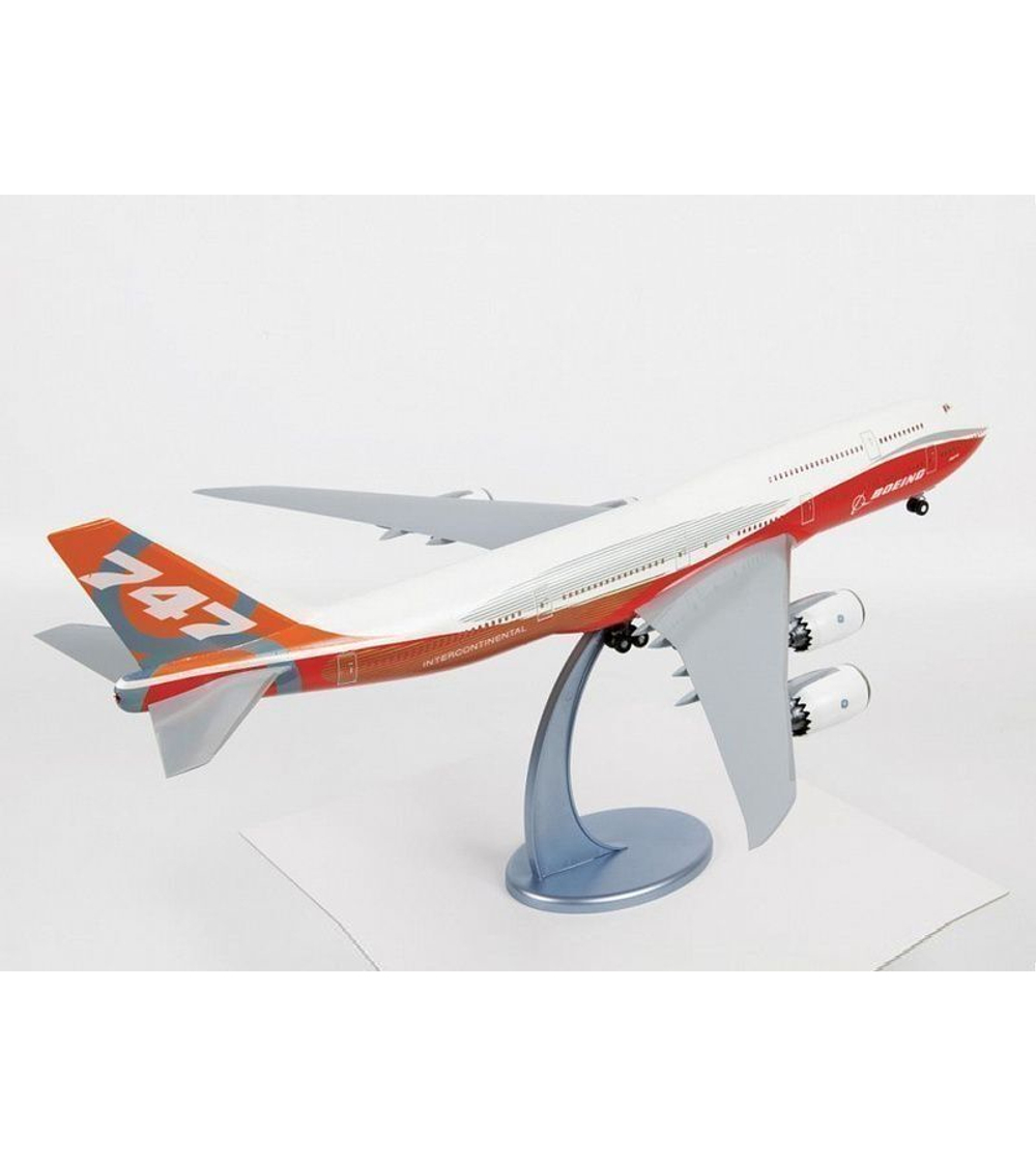 Сборная модель ZVEZDA Пассажирский авиалайнер Боинг 747-8, 1/144