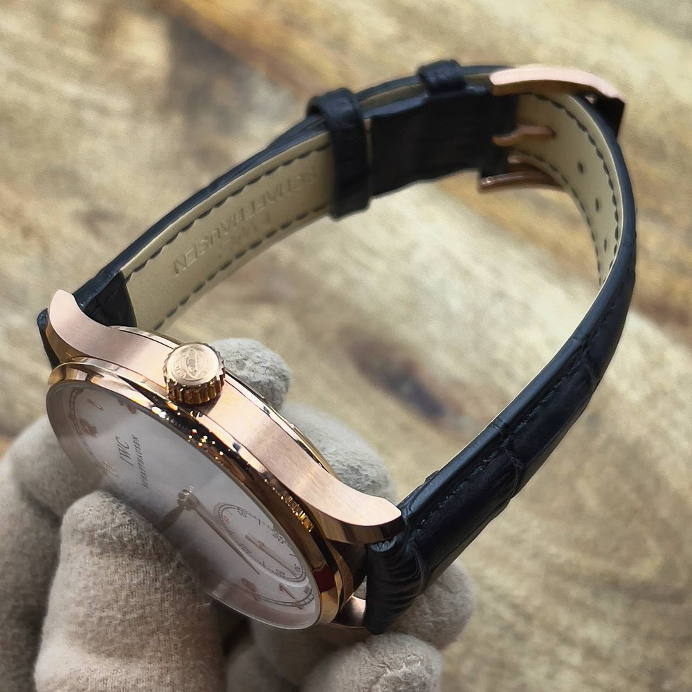 Часы IWC