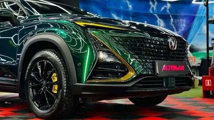 Видео отзыв ALTEReGO на цветной полиуретан Carbins PPF British Green SP-16C