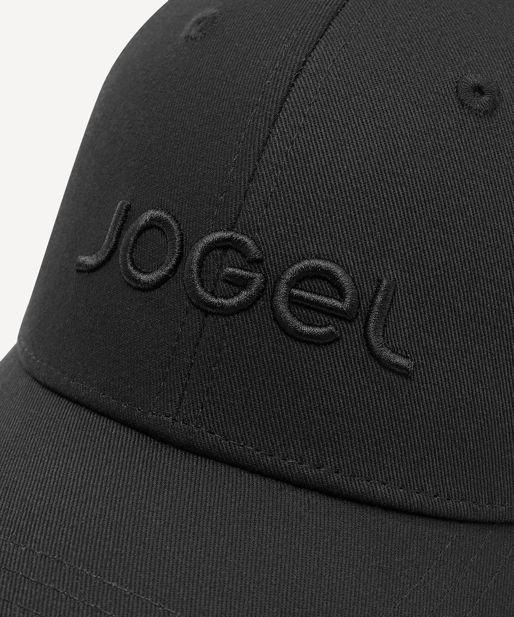 Бейсболка JOGEL Essential Mesh Cap, черный