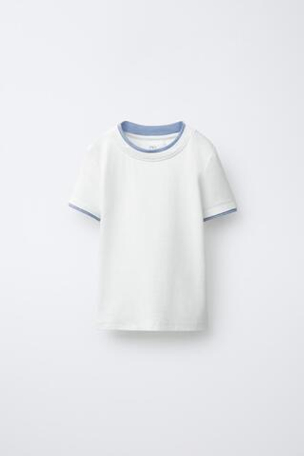 ZARA ФУТБОЛКА С ДВОЙНЫМ ВОРОТНИКОМ И МОДАЛОМ, БЕЛЫЙ