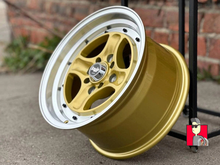 Комплект дисков Work Equip 15x8 et25 4x100/4x114.3