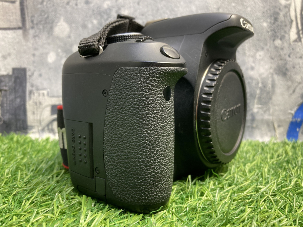 Canon 600D kit 18-55mm IS II Покупка/Продажа