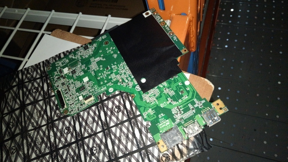 Материнская плата для ноутбука Lenovo IdeaPad S20-30 W8P N2830 4G (5B20G37544), оригинал