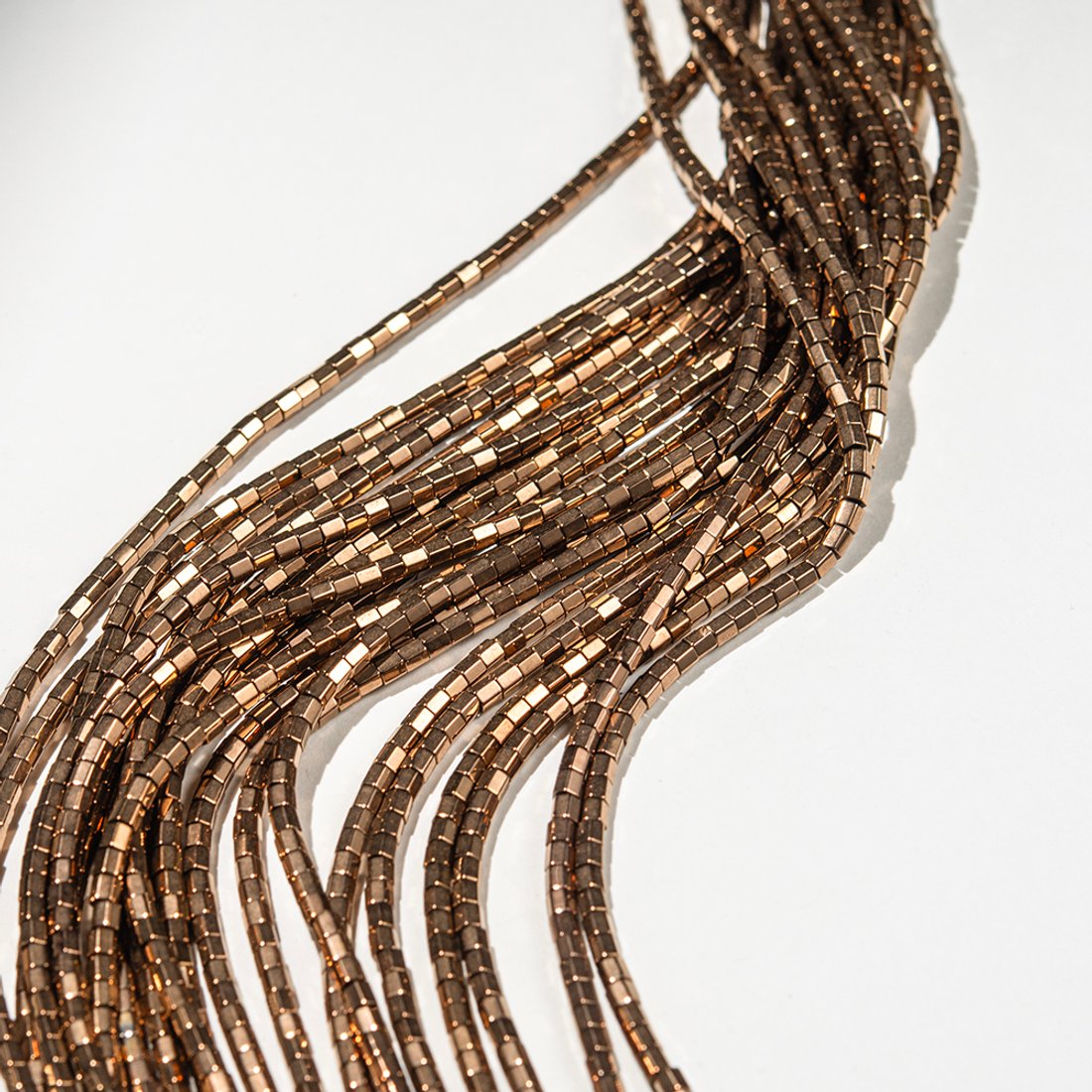 Гематин (гематит), разделитель многогранник 3мм, оттенок "Бронза"