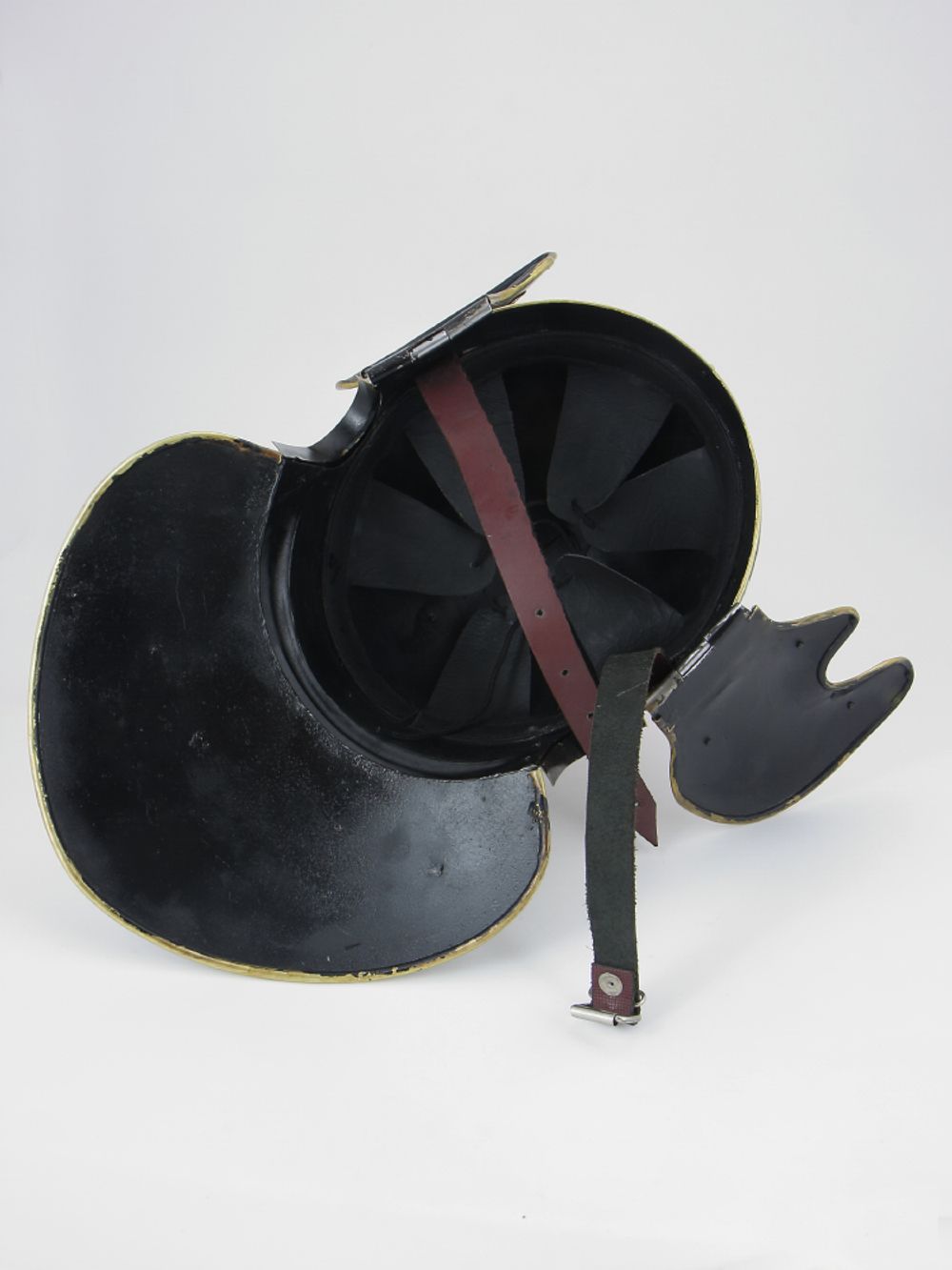 Nautical Шлем центуриона с красным плюмажем