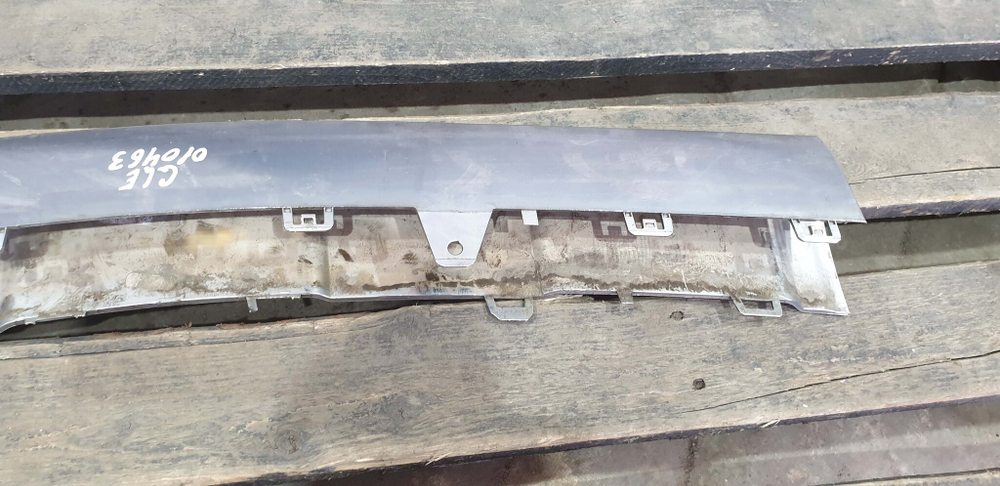 Накладка переднего бампера Mercedes GLE (C292) 15-19 Б/У Оригинал A2928852200