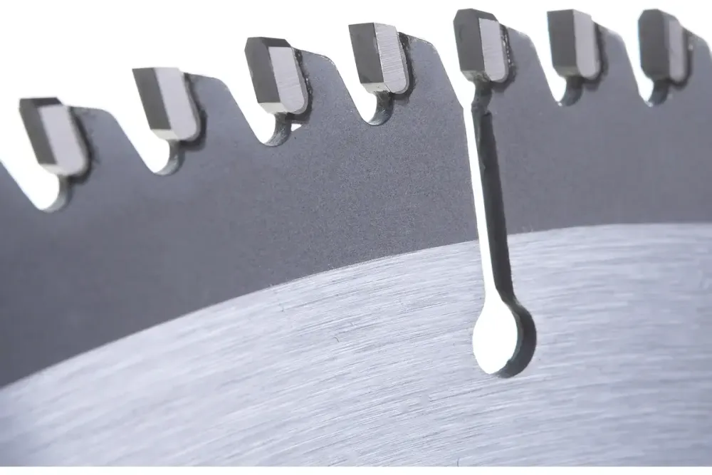 Диск пильный Hilberg Industrial Алюминий 305*30*120Т HA305