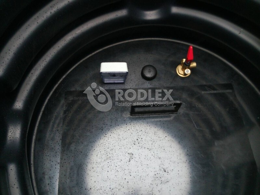 Резервуар для дизельного топлива 10-OIL наземный Родлекс Oil 10000 л. горизонтальный (3500x2400x2500см;472кг;) - арт.559689