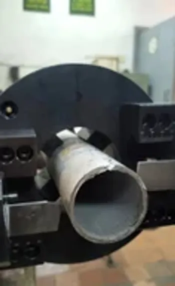 Электрический резьбонарезной клупп Ravic RV-300