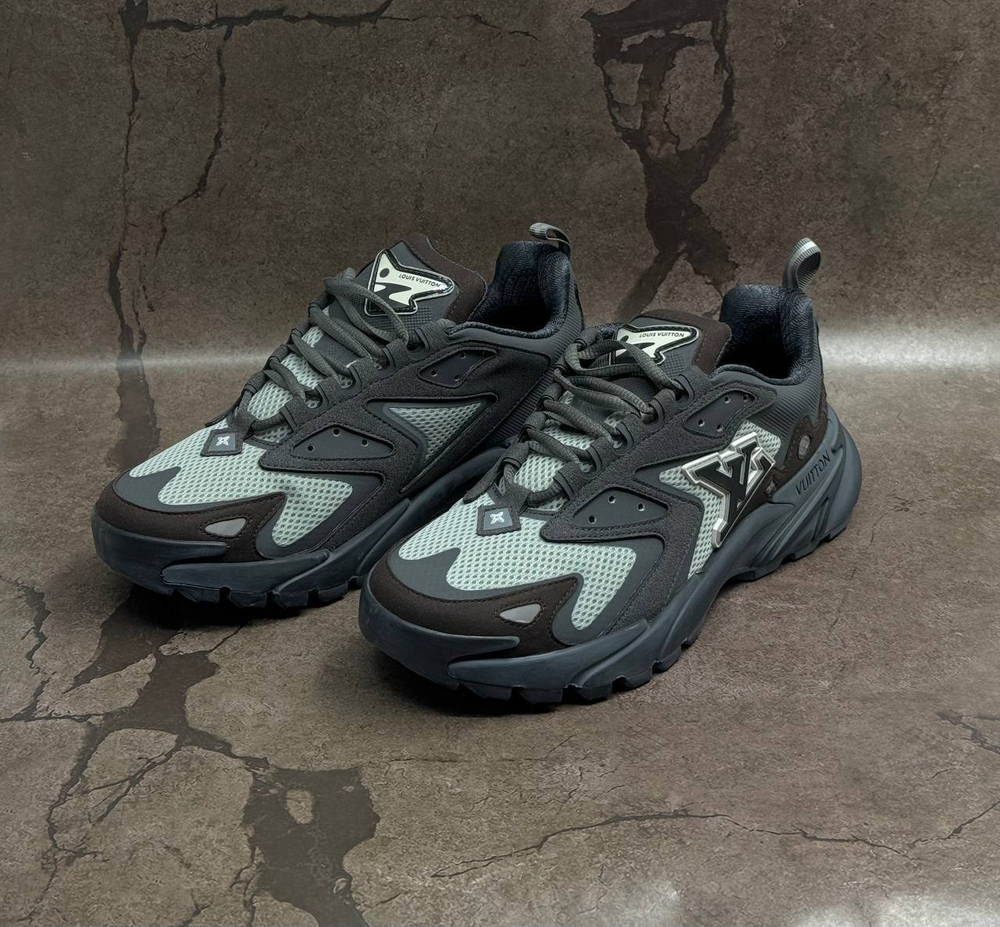 Кроссовки Louis Vuitton Runner Tatic