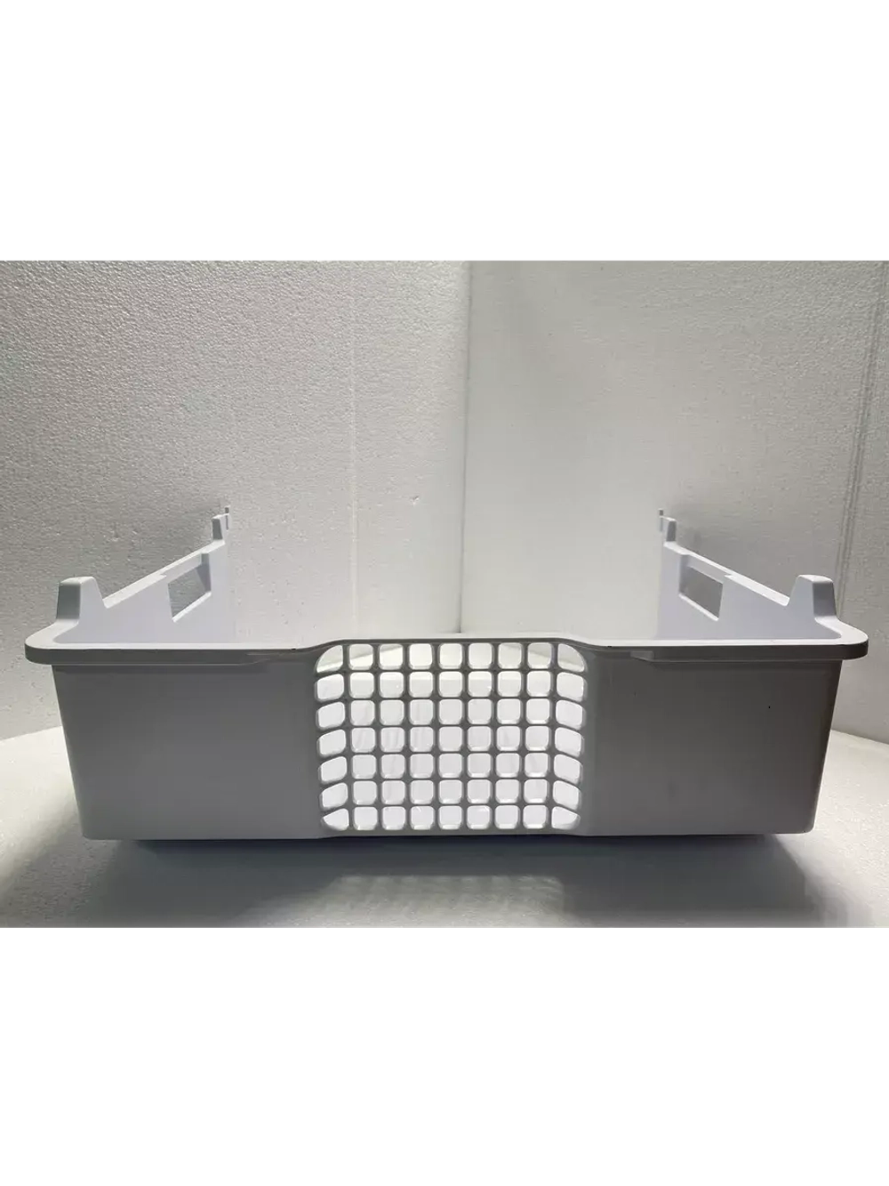 БОЛЬШОЙ ЯЩИК МО_190мм С ОТВЕРСТИЯМИ_DR 5704370400 (5704370300) Beko