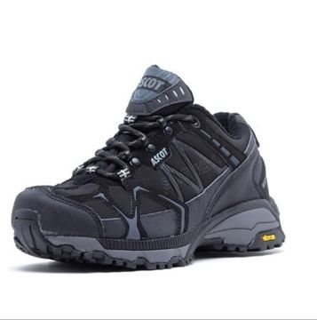 Кроссовки Tiroll SJ 1622