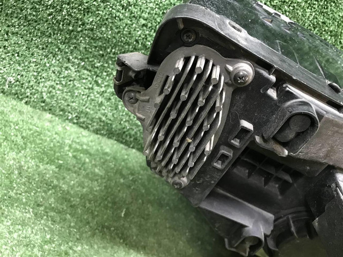 Фара левая Genesis GV80 (2020-2023) LED