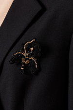 8399 Брошь (черный)