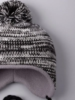 Шапка детская вязаная осенняя на завязках