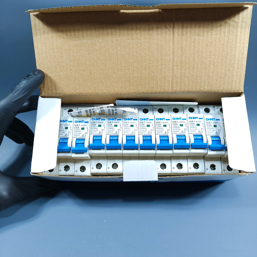 Автоматический выключатель C3A / 4A / 20A Chint