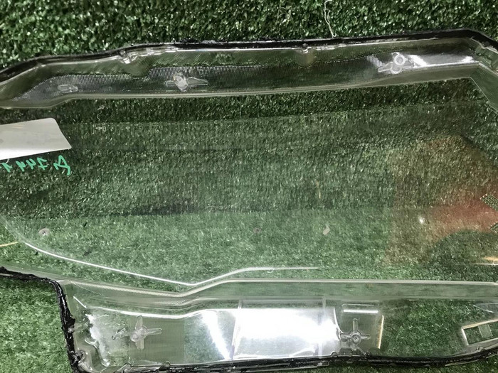 Стекло фары левое Nissan X-Trail Т32 (2017-2022)