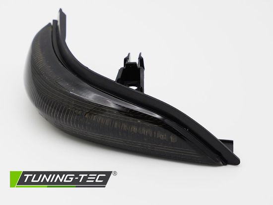 Динамические указатели поворота на зеркала заднего вида SMOKE LED для TOYOTA YARIS III 11-19