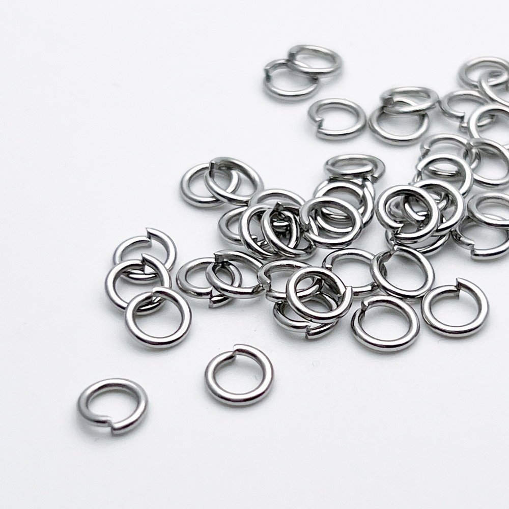 Колечки соединительные, сталь, диаметр 6 мм, толщина 1 мм, цена за 3 грамма (около 30 штук)
