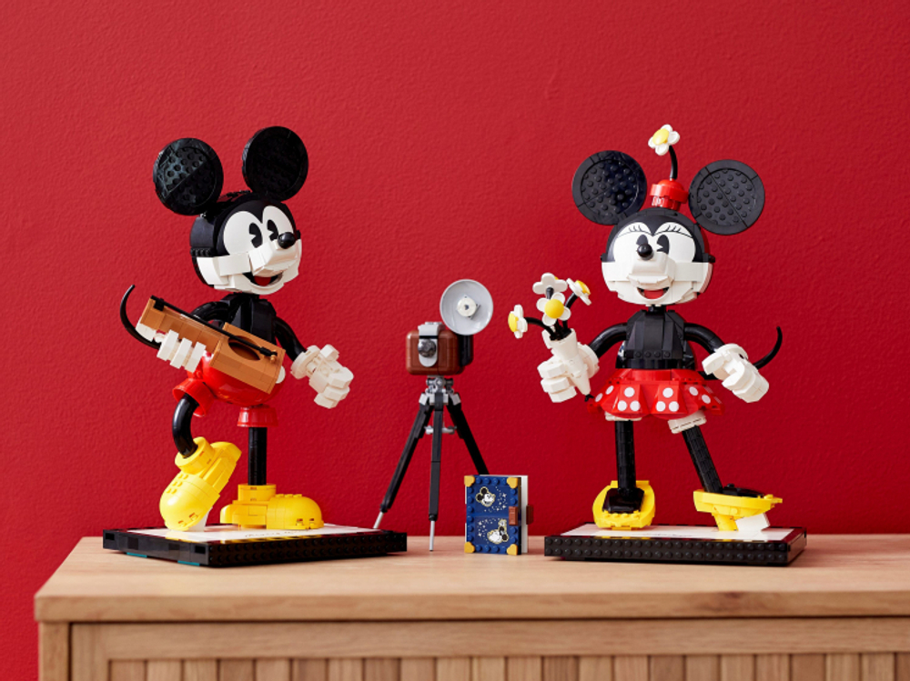 LEGO Exclusive: Микки Маус и Минни Маус 43179 — Mickey Mouse and Minnie Mouse — Лего Эксклюзив